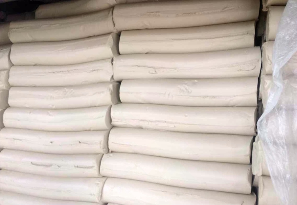 泥 - 天津景德镇陶瓷文化体验培训中心